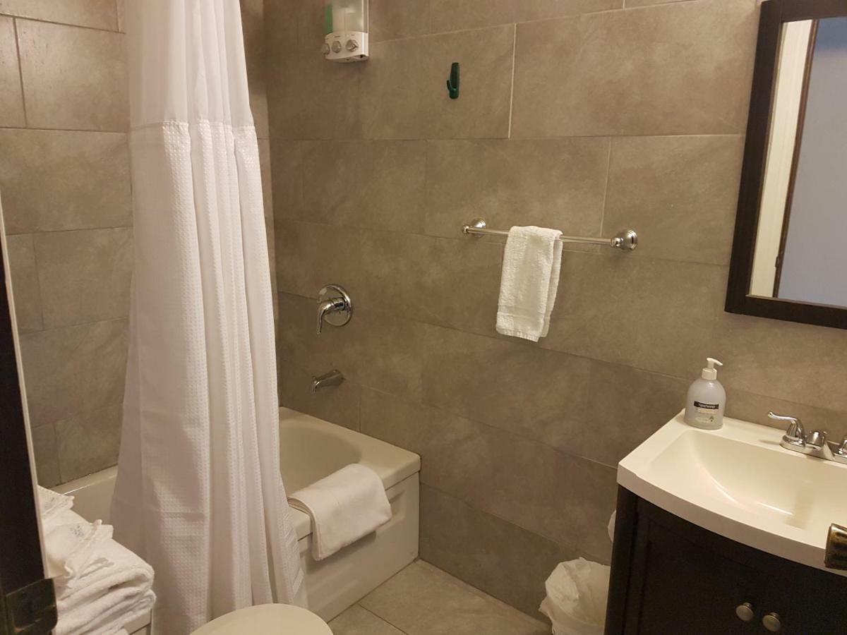 Indoor Comfort In An Outdoor Paradise Sleeps 4- 5 Min To Golf & Ski Kimberley Exterior foto